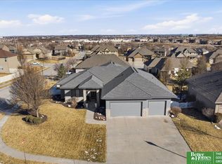 7528 Reed St, Papillion, NE 68046
