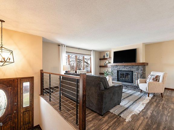 4th image of 1505 Custer Dr NW