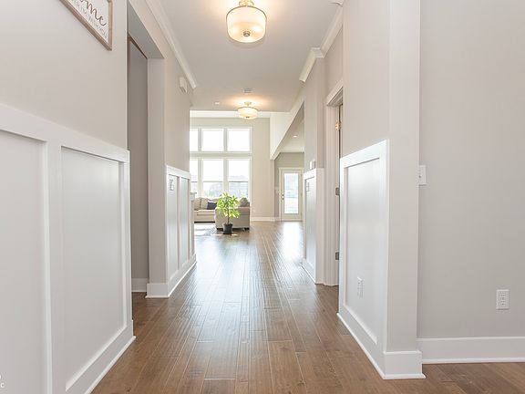 5th image of 5351 Rose Dr
