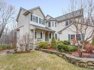 2 Village Cir #2, Milford, MA 01757