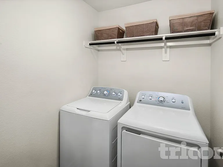 9835 Willow Creek Commerce Dr #227 — Photo 17