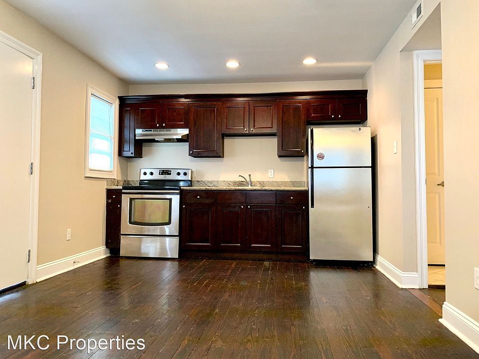 1st image of 722 Louisa St Unit 4