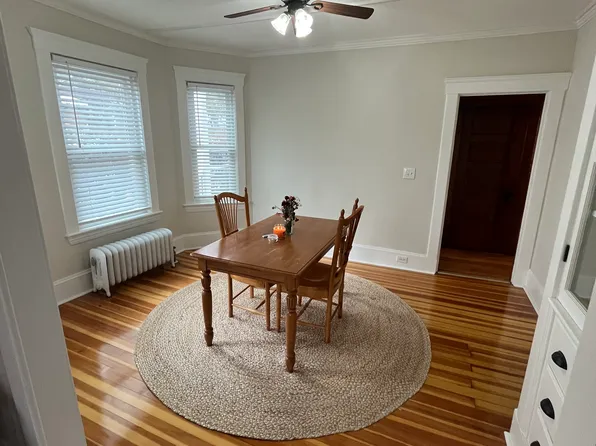 52 Lovejoy St, Haverhill, MA 01835