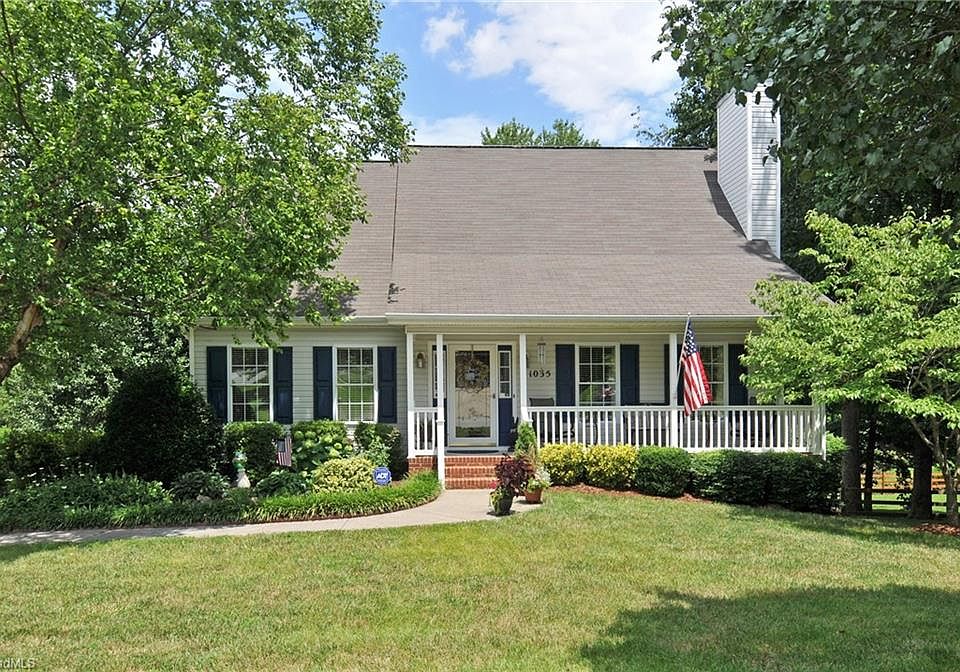 1st image of 1035 Norwood Ln