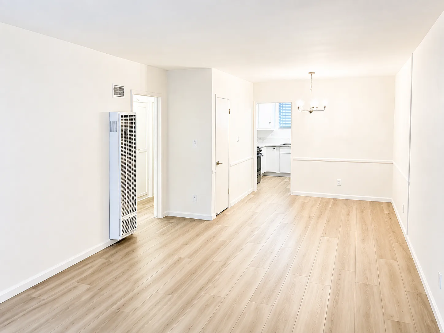 2 bed, 850 sqft, $2,595 — Photo 3