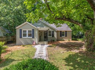 1818 Independence Rd, Greensboro, NC 27408