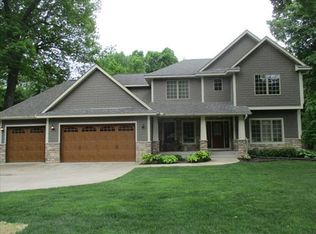 3799 Casco Ave, Wayzata, MN 55391