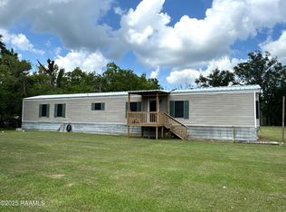1036 Pointe Claire Dr, Saint Martinville, LA 70582