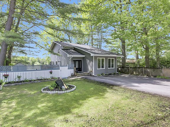 2nd image of 1312 Bayview Dr