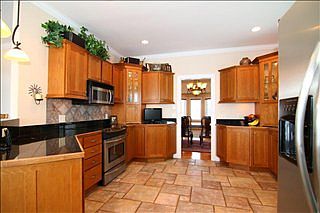 5th image of 1235 Dartmouth Dr