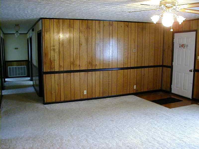 1st image of 355 Rose Hill Dr