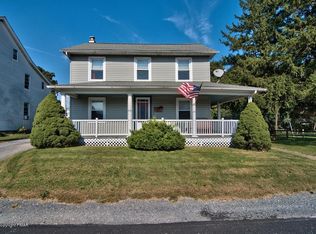4642 Lehigh Dr, Walnutport, PA 18088