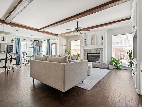 5th image of 6451 Valley Ridge Dr