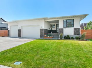 1361 W Black Cherry Way, South Jordan, UT 84095