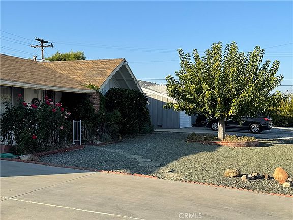 5th image of 26280 Ridgemoor Rd