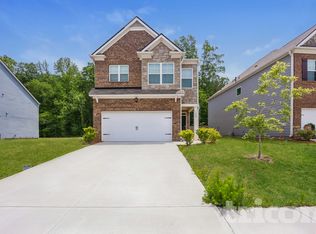 864 Bentley Dr, Fairburn, GA 30213