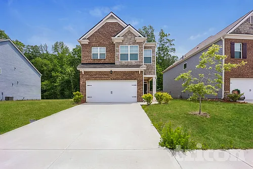 864 Bentley Dr Photo 1