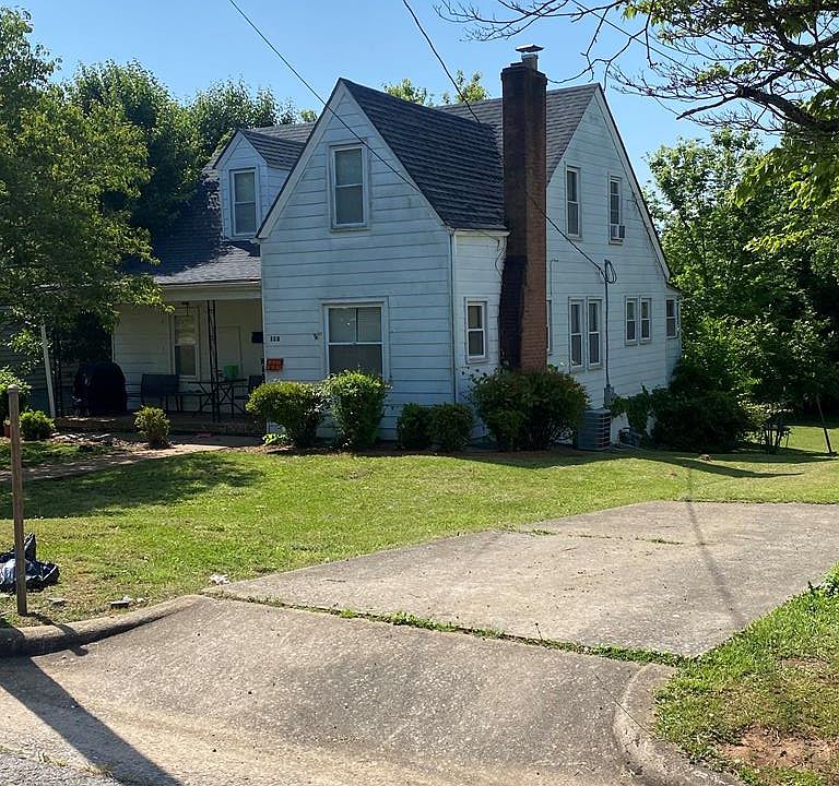 1st image of 173 Hamlin Ave