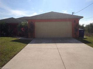 2901 4th St W, Lehigh Acres, FL 33971