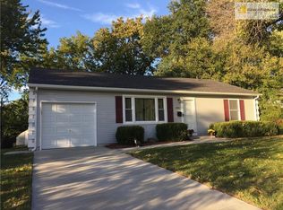 1006 NE 67th Pl, Gladstone, MO 64118