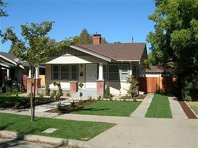 2nd image of 715 E Brown Ave