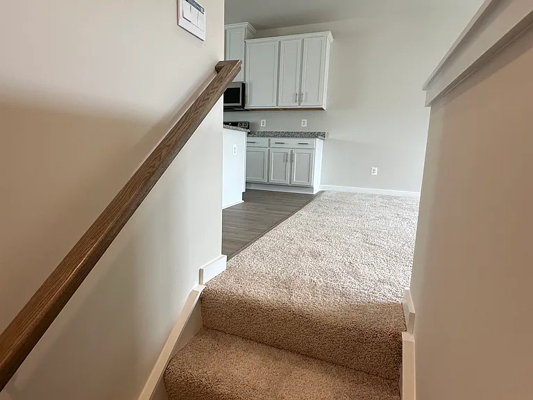 212 Huntwellwest Blvd — Photo 19