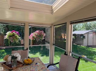 15804 80th St NW, Edmonton, AB T5Z2V2