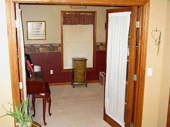 5th image of 7807 Linden Dr
