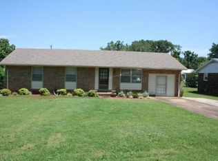 705 Brighton Ave, Muscle Shoals, AL 35661