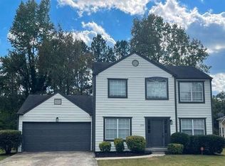 2200 Burdett Ridge Dr, College Park, GA 30349