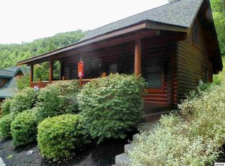 3135 Smoky Ridge Way #AGREATSMOKYHIDEAWAY134, Sevierville, TN 37862
