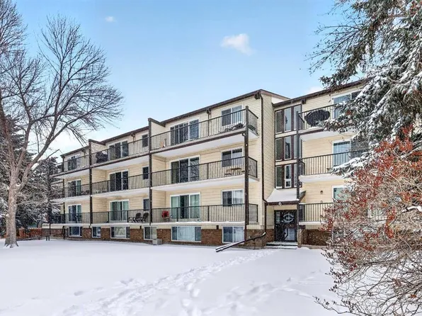 635 N 56th Ave SW #402, Calgary, AB T2V 0G9