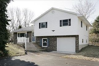 2nd image of 22111 Salisbury Dr