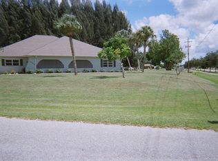 1900 Mission Valley Blvd, Nokomis, FL 34275