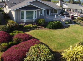 96510 Ocean Park Dr, Brookings, OR 97415