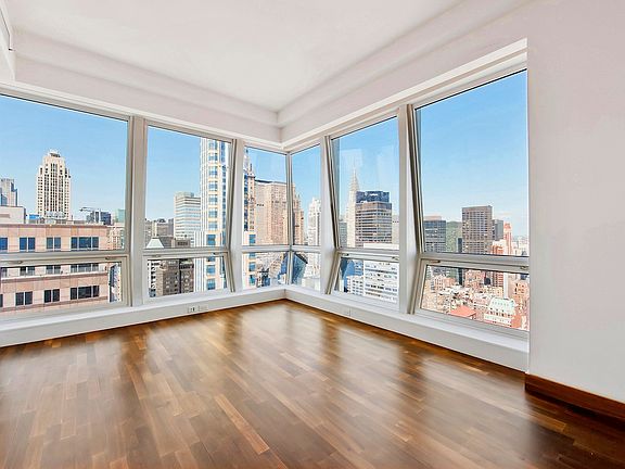 5th image of 400 5th Ave APT 41E