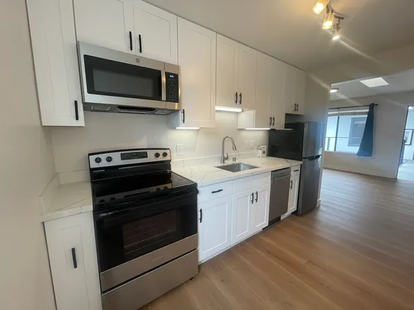 1700 Page St APT 10, San Francisco, CA 94117