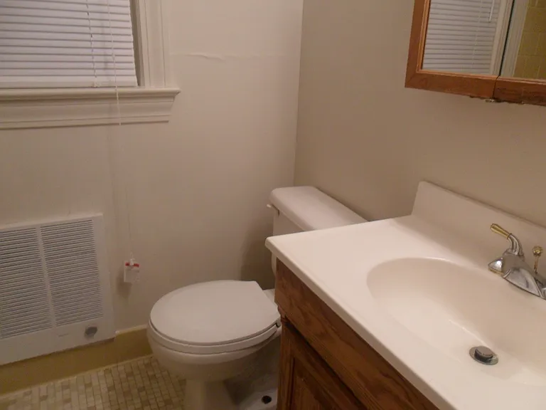 4583 Brown Rd — Photo 3