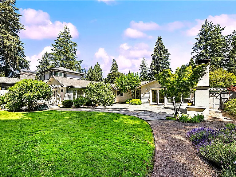 4242 Cobb Way — Photo 34