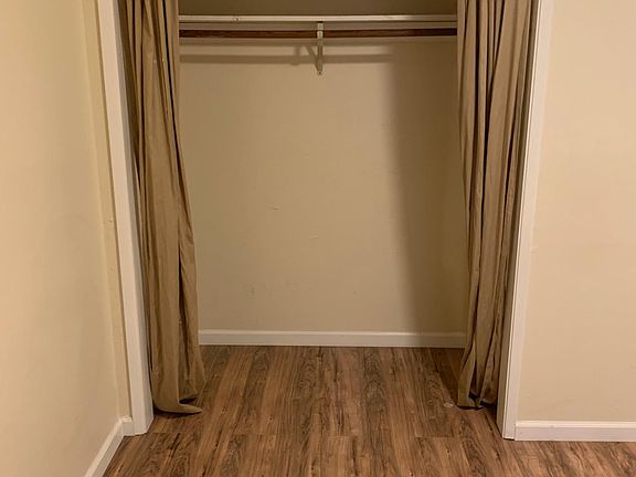 Walk In Closets