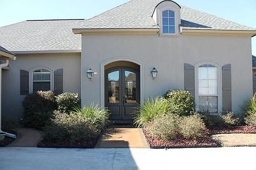 1st image of 15465 Summer Trace Dr