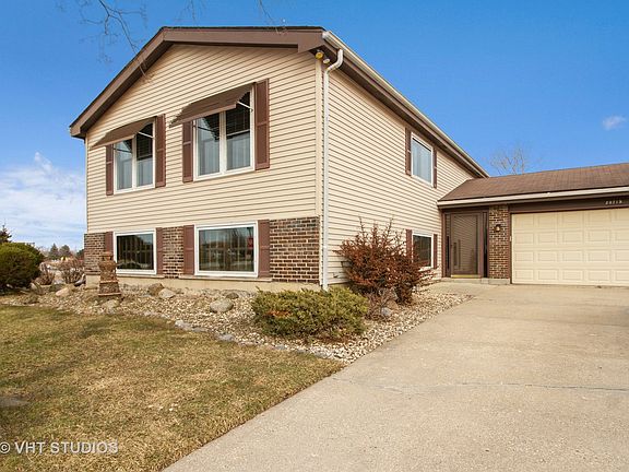 2nd image of 20715 S Oak Ln
