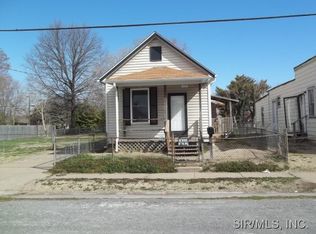 2045 13th St, Granite City, IL 62040