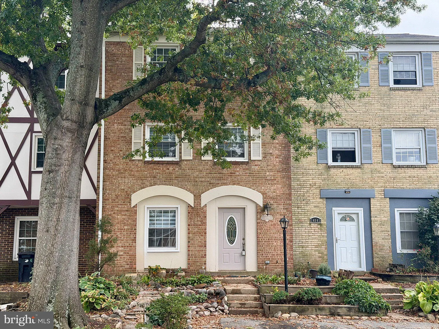 4 bed, 4.0 bath, 1740 sqft, $2,850 — Photo 2