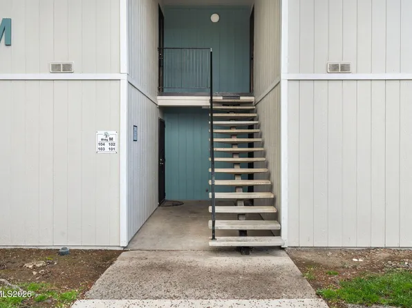 400 S Saliman Rd APT 104, Carson City, NV 89701