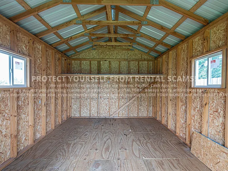 313 N Tacoma St — Photo 16