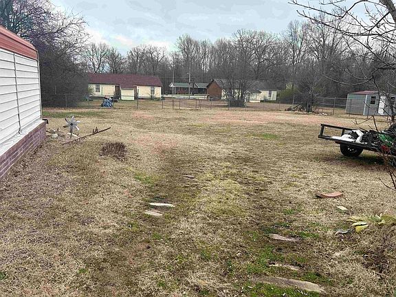 2nd image of 328 Ridgemont Dr