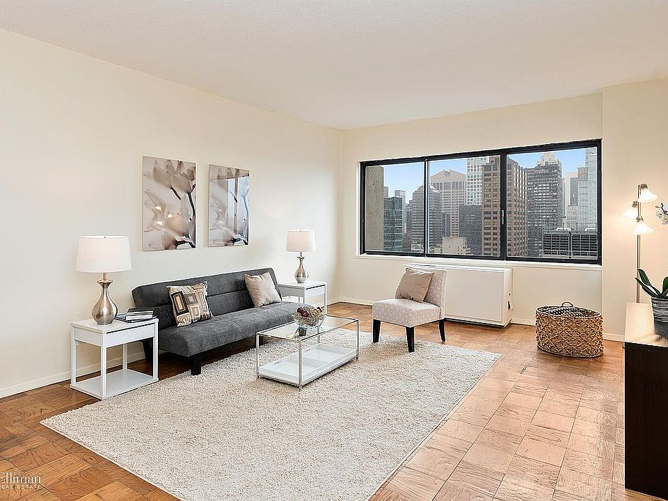 1st image of 300 E 59th St Unit Penthouse 4