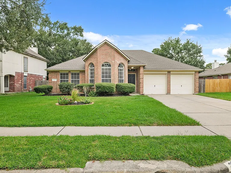 3651 Woodlace Dr — Photo 5