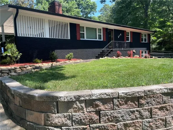 514 Crestview Dr, Albemarle, NC 28001